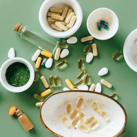 Can You Take Supplements on A Plane​